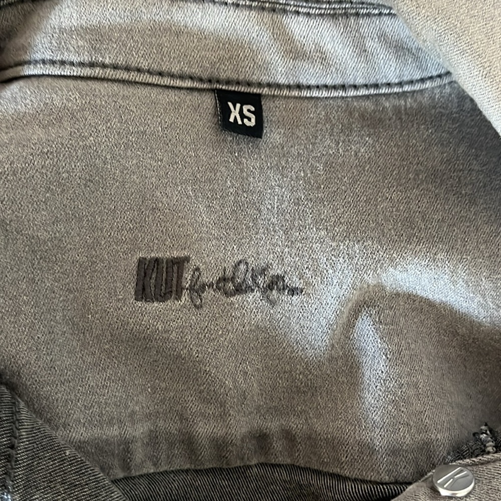 KUT from the Kloth gray wash denim jacket XS - Picture 3 of 6